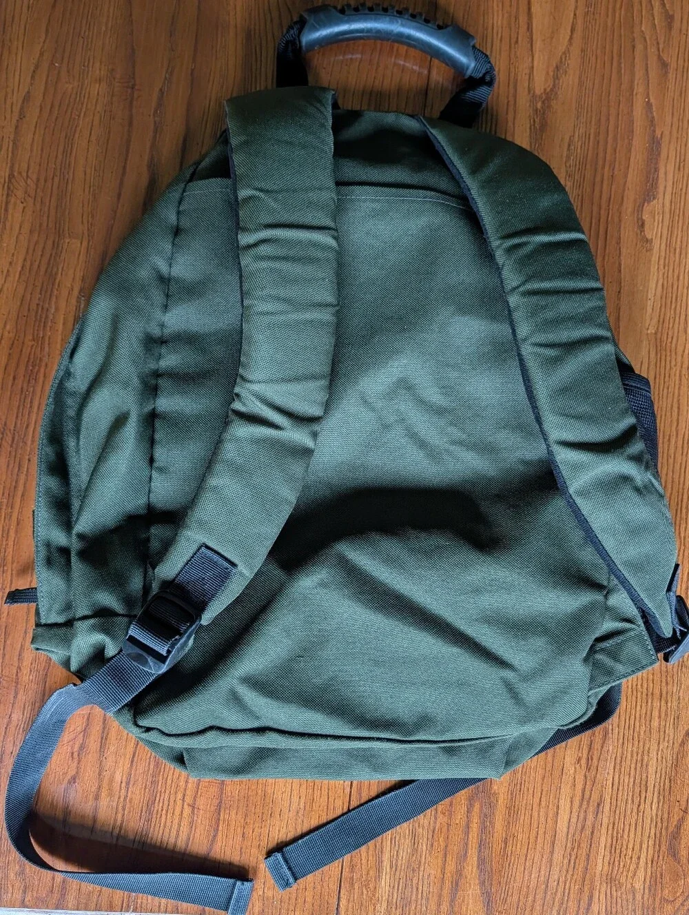 Lands' End Backpack Green Laptop School Travel Hiking Book Bag Gently Loved